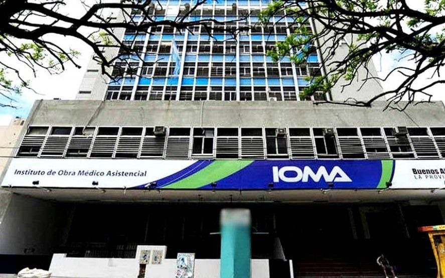 Lee más sobre el artículo IOMA al límite: médicos reclaman una deuda millonaria y amenazan con un paro de 48 horas