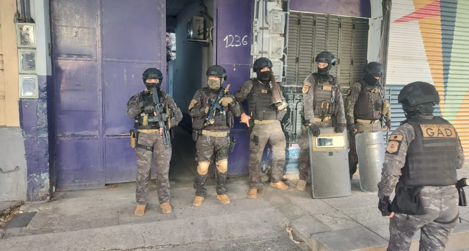 En este momento estás viendo Cayó una banda dedicada a las «entraderas» tras violento robo a una familia en Wilde