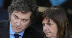 Lee más sobre el artículo Patricia Bullrich marcó la cancha por el retiro de un pliego judicial y se enfrenta a Milei