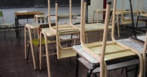 Lee más sobre el artículo Este martes 30 no habrá clases en escuelas bonaerenses