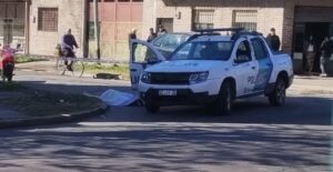 Lee más sobre el artículo Un colectivero atropelló a un delincuente en Fiorito y terminó detenido