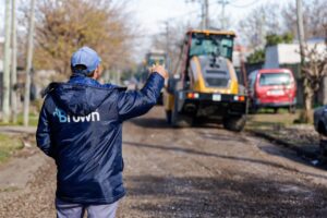 Lee más sobre el artículo Con obras  y servicios el programa “Brown Suma” desembarcó en Longchamps