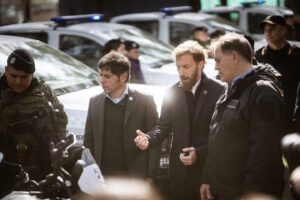 Lee más sobre el artículo Otermín criticó a «dirigentes miserables que buscan un voto a partir del dolor de las familias»