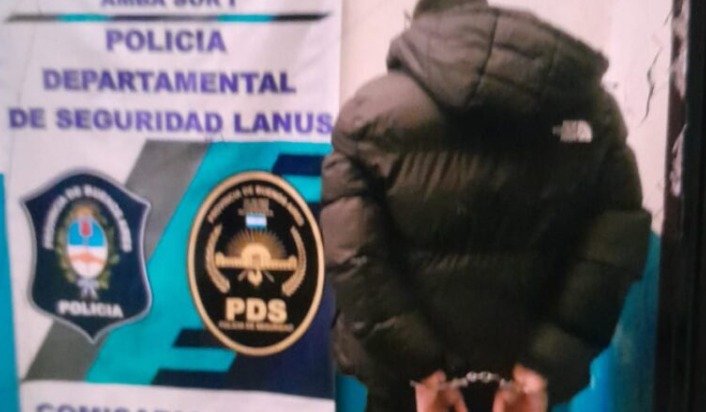 En este momento estás viendo Lanús Oeste: un joven y un menor detenidos tras robar un auto e intentar huir