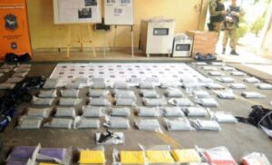 Lee más sobre el artículo Condenan a una banda por uno de los mayores casos de narcotráfico en la Policía Bonaerense