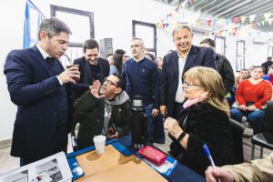 Lee más sobre el artículo Kicillof inauguró el nuevo SUM del Centro Integrador Comunitario Longchamps