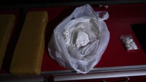 Lee más sobre el artículo Detuvieron a ocho integrantes de una banda familiar narco en la Villa 1-11-14