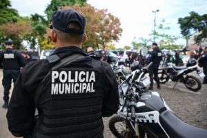 Lee más sobre el artículo Provincia: Reclaman que llevan policías al Conurbano y faltan en el Interior